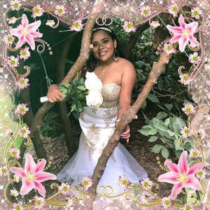 Meet your Posher, Esperanza